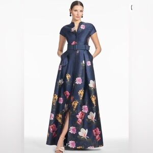 SACHIN AND BABI MARTA DARK MIDNIGHT GARDEN -SIZE 10